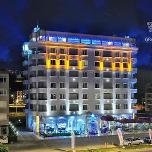 Grand Atakum Hotel